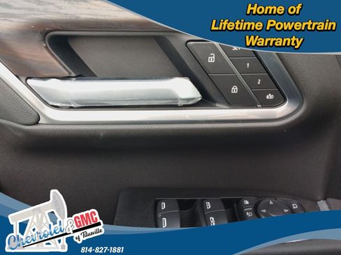 New 2026 GMC Sierra 2500 SLT w/ SLT Premium Package image 16