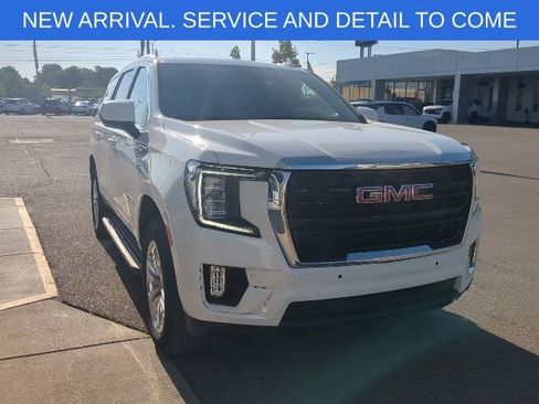 Used 2023 GMC Yukon SLE w/ Gmc Pro Safety Plus Package AWD/4WD image 9