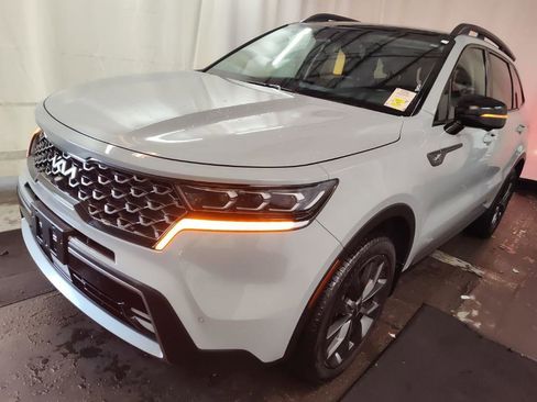 Used 2023 Kia Sorento SX Prestige image 1