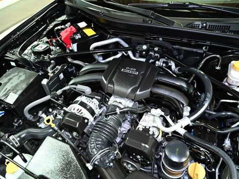 Used 2022 Toyota GR86 Premium image 19