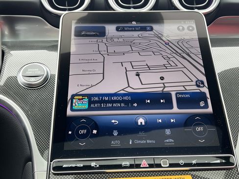 Used 2024 Mercedes-Benz GLC 43 AMG 4MATIC image 29