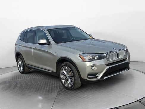 Used 2017 BMW X3 sDrive28i image 7