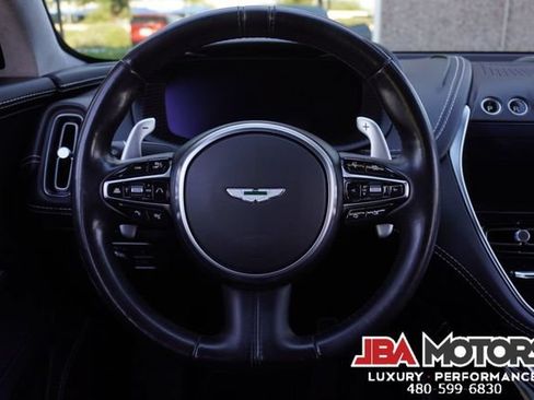 Used 2021 Aston Martin DBX AWD/4WD image 26