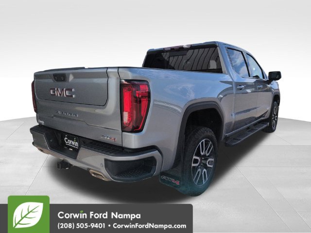 Used 2024 GMC Sierra 1500 AT4 w/ Technology Package AWD/4WD image 3