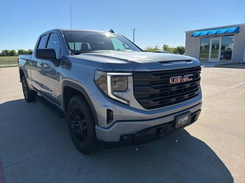 Used 2025 GMC Sierra 1500 Elevation w/ Preferred Package image 4
