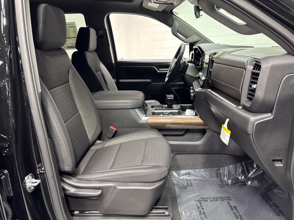New 2026 Chevrolet Silverado 1500 RST AWD/4WD image 10