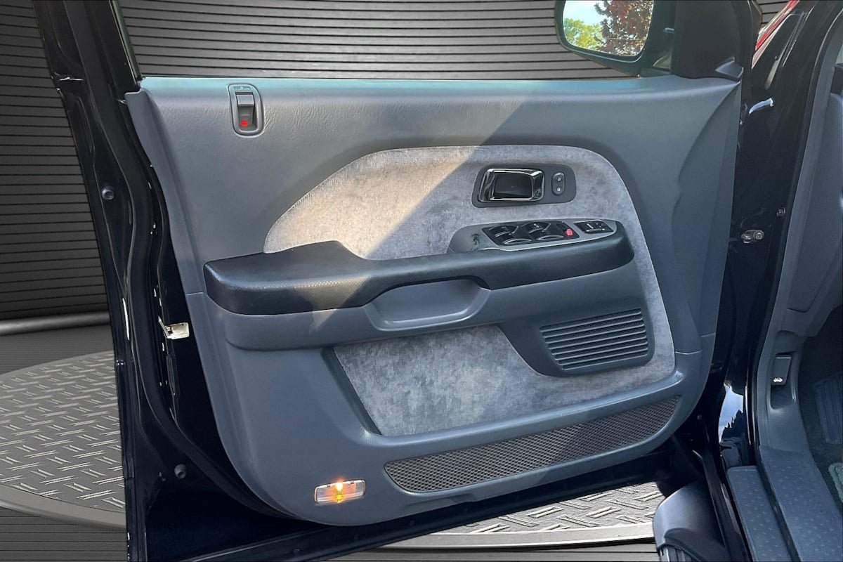 Used 2004 Honda Pilot EX image 18