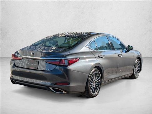 Used 2025 Lexus ES 350 w/ Premium Package image 5