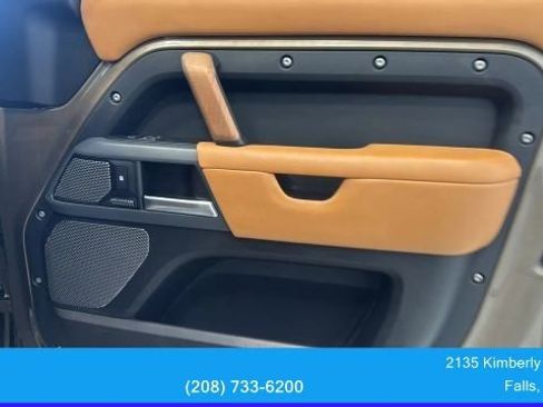 Used 2020 Land Rover Defender 110 X AWD/4WD image 54