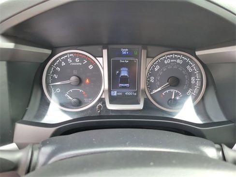Used 2023 Toyota Tacoma SR image 15