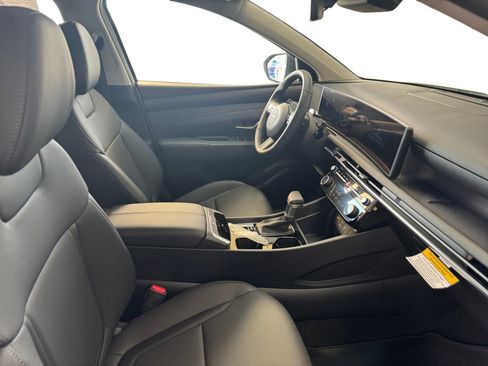 New 2025 Hyundai Tucson SEL image 15