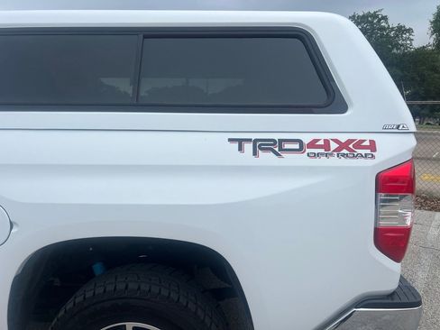 Used 2021 Toyota Tundra SR5 w/ TRD Off-Road Package AWD/4WD image 5
