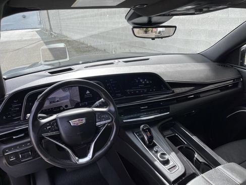 Used 2021 Cadillac Escalade Sport image 16