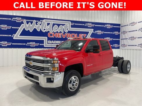 Used 2018 Chevrolet Silverado 3500 LT w/ LT Convenience Package image 1
