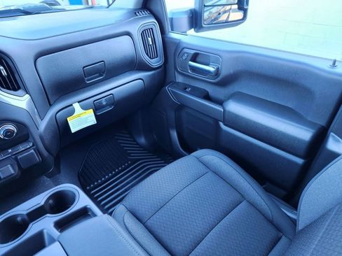 New 2026 Chevrolet Silverado 2500 Custom w/ Custom Value Package AWD/4WD image 13