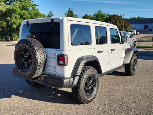 Used 2023 Jeep Wrangler Unlimited w/ Sun & Screen Package AWD/4WD image 7