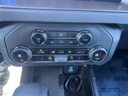 Used 2025 Ford Bronco Big Bend AWD/4WD image 21