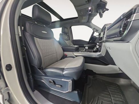 Used 2023 Ford F150 Limited image 15