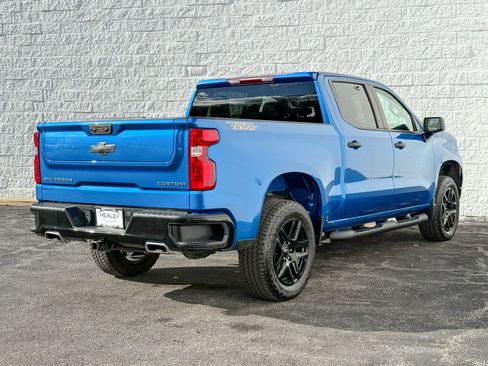 Used 2023 Chevrolet Silverado 1500 Custom Trail Boss image 7