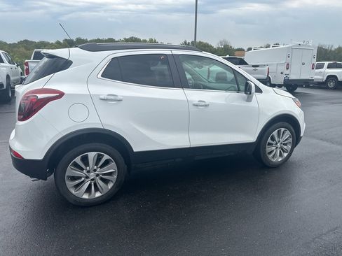 Used 2020 Buick Encore Preferred image 7