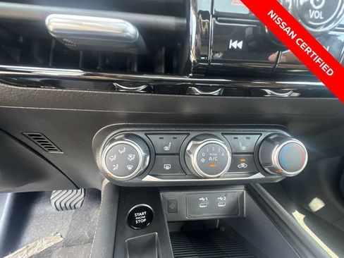 Certified 2025 Nissan Kicks SV w/ SV Premium Package AWD/4WD image 9
