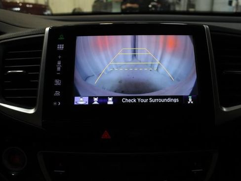 Used 2016 Honda Pilot Elite image 4