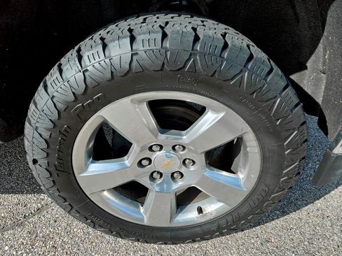 Used 2014 Chevrolet Silverado 1500 LT w/ LT Convenience Package AWD/4WD image 35