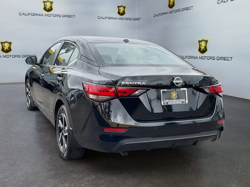Used 2025 Nissan Sentra SV FWD image 6