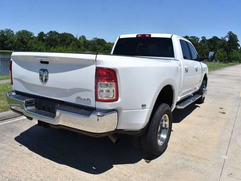 Used 2022 RAM 3500 Big Horn AWD/4WD image 4