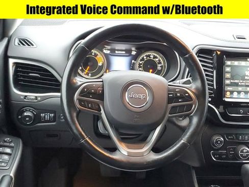 Used 2020 Jeep Cherokee Limited image 10