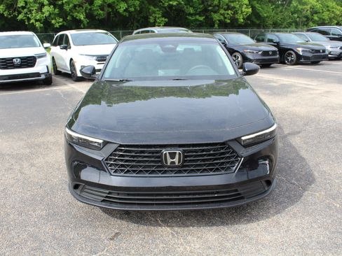 New 2025 Honda Accord LX image 2