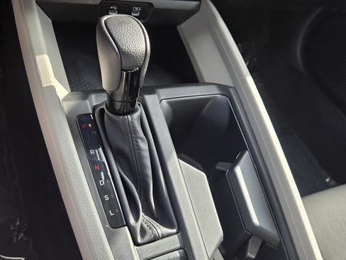 Used 2024 Honda Accord LX image 17