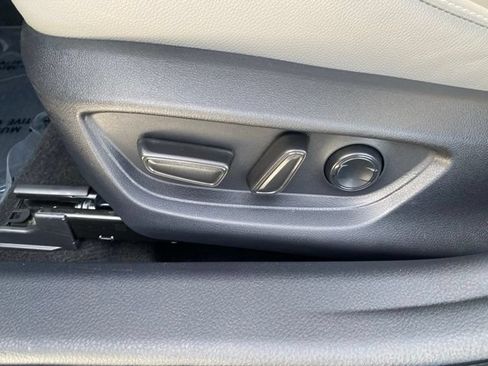 Certified 2025 Toyota Camry SE AWD/4WD image 19