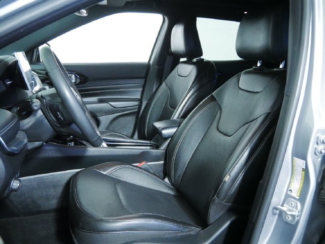 Used 2023 Jeep Compass High Altitude AWD/4WD image 20