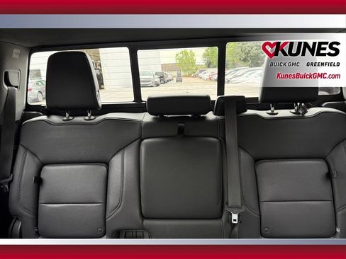 Used 2021 Chevrolet Silverado 1500 LT Trail Boss w/ Convenience Package II AWD/4WD image 34