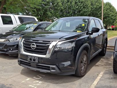 Used 2024 Nissan Pathfinder S
