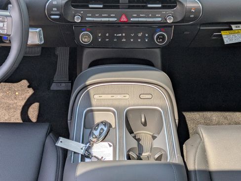 New 2026 Hyundai Palisade Calligraphy FWD image 15