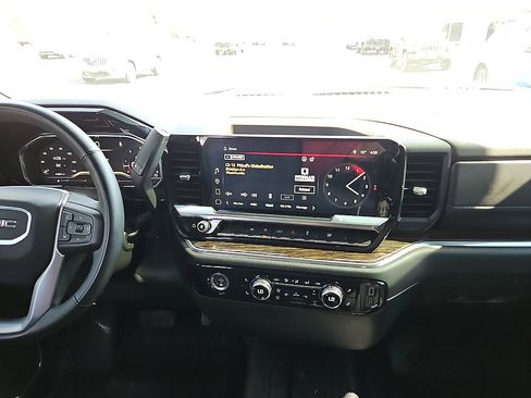 Used 2024 GMC Sierra 1500 Elevation w/ LPO, Elevation Black Package RWD image 10