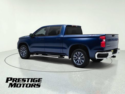 Used 2023 Chevrolet Silverado 1500 LT AWD/4WD image 6
