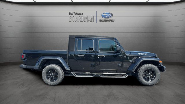 Used 2023 Jeep Gladiator Sport AWD/4WD image 3