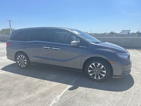 Used 2024 Honda Odyssey EX-L image 18