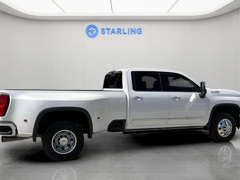 Used 2024 Chevrolet Silverado 3500 High Country w/ High Country Premium Package AWD/4WD image 11