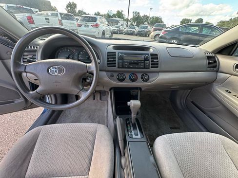 Used 2003 Toyota Camry XLE FWD image 14