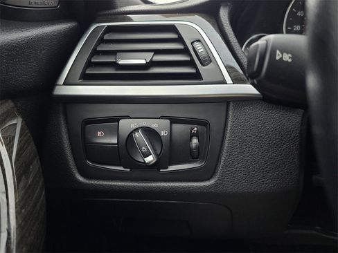 Used 2016 BMW 328i Sedan image 29