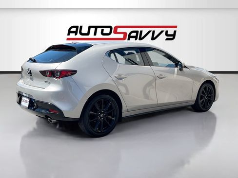 Used 2022 MAZDA MAZDA3 s FWD image 7