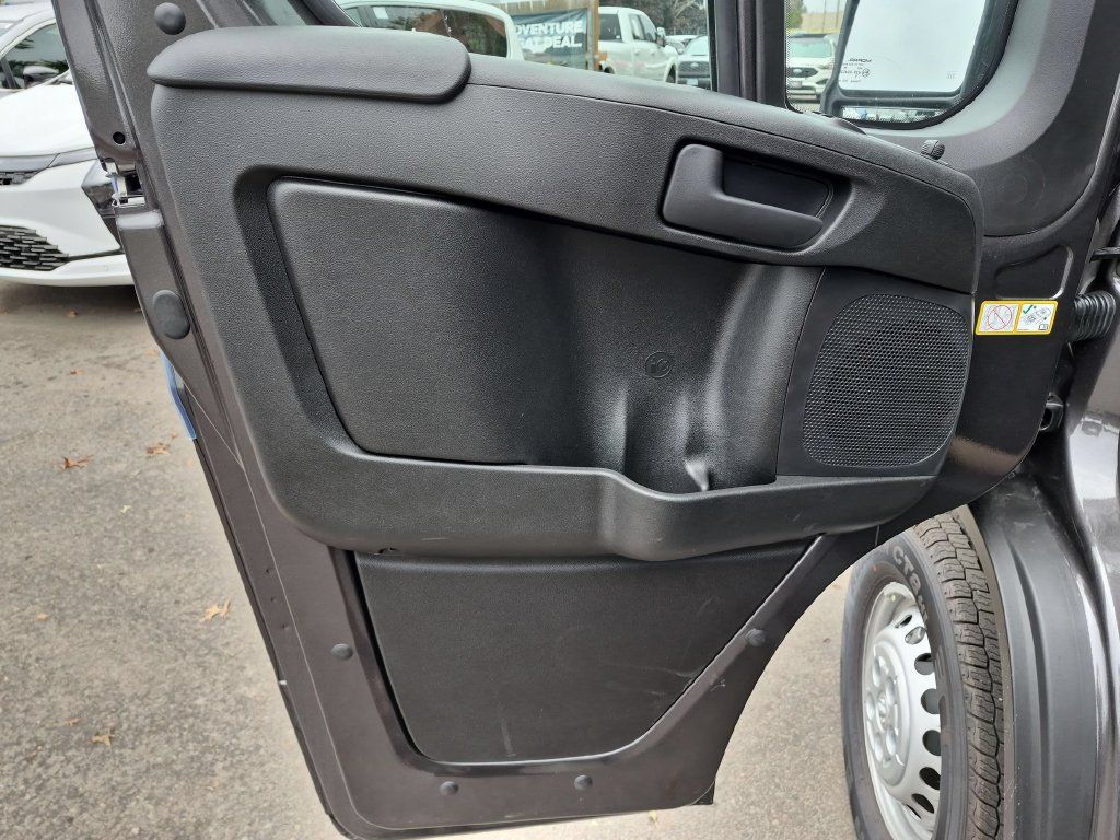 New 2027 RAM ProMaster 2500 w/ Convenience Group FWD image 11