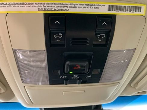 Used 2023 Lexus GX 460 Premium w/ Premium Package image 26