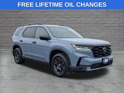 Used 2025 Honda Pilot TrailSport