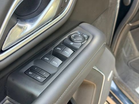 Used 2021 Chevrolet Tahoe LT AWD/4WD image 21