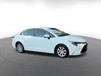 Used 2025 Toyota Corolla LE FWD video 2